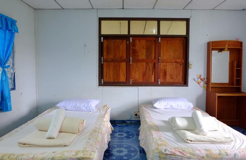 Pak Khat Hotel | Nutchada Resort