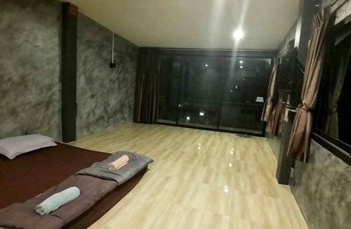 Ayutthaya Hostel | Lom Choi Home Stay Ayutthaya - Hostel