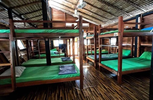 Bai Lan Hostel | Cafe Del Sunshine - Hostel