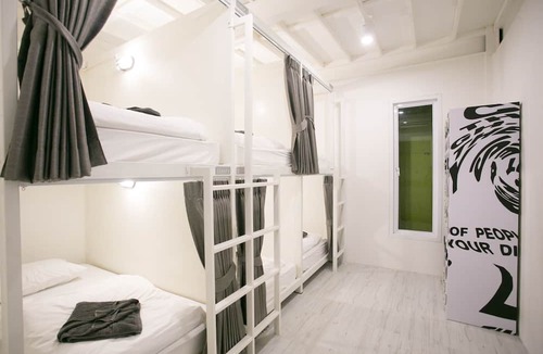 Satun Hostel | The Street Hostel Koh Lipe - Adult Only