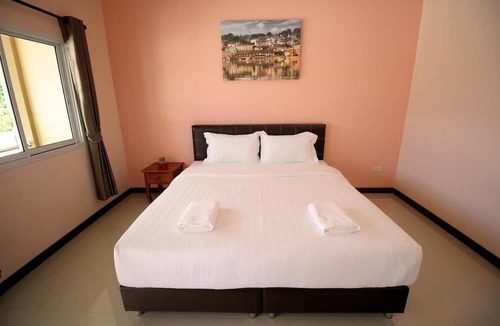 Pak Phli Hotel | Khaohom Resort