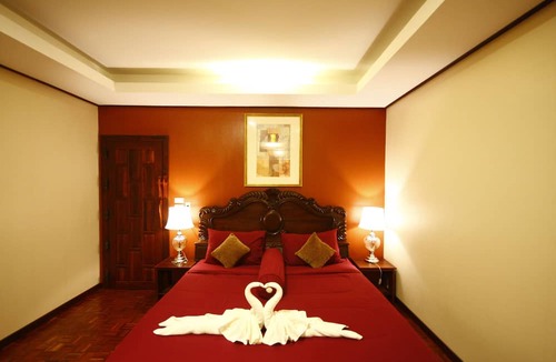 Prachinburi Hotel | Rommai At Home