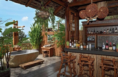Nanai Road Hotel | Dinso Resort & Villas Phuket, Vignette Collection by IHG