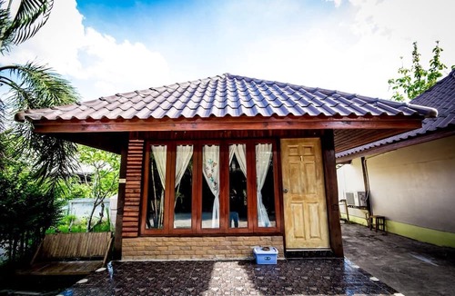 Nakhon Thai Hotel | Eve ka Amp Resort