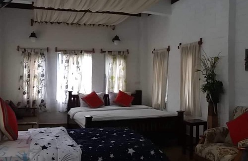 Sangkhla Buri Hotel | Ban Thor Phan