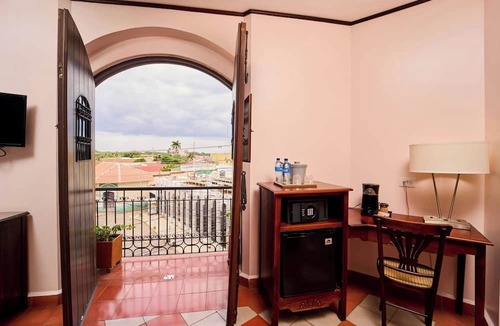 Leon Hotel | City Centro by Marriott La Recoleccion, Nicaragua