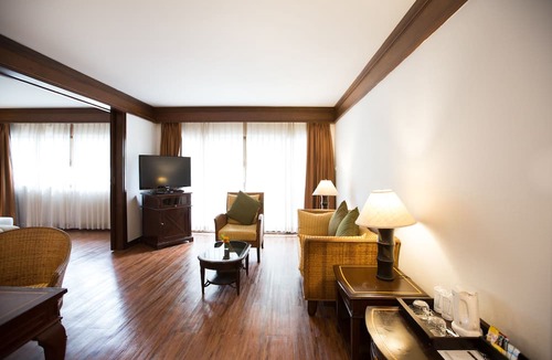 Nong Pa Khrang Hotel | Eurasia Chiang Mai Hotel