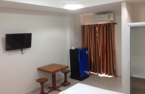 Nong Khon Kwang Hotel | The Grand Apartment