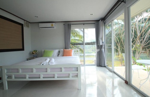Nong Phlap Hotel | Ingkhao Glamping Resort Huahin
