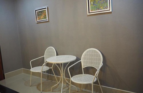 Hat Yai House | Little Bear Guesthouse and Restaurant