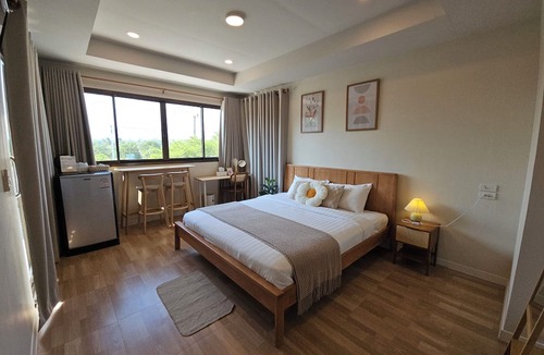 Suan Phueng Hotel | Charming Home Resort