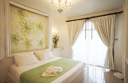 Suan Phueng Hotel | Baan Aom Kod Kun Kao