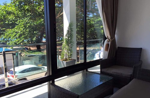 Sanamchai Hotel | Vanavaree Resort