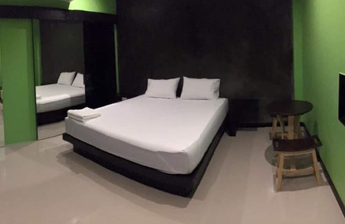 Phitsanulok Hotel | i DUS Resort