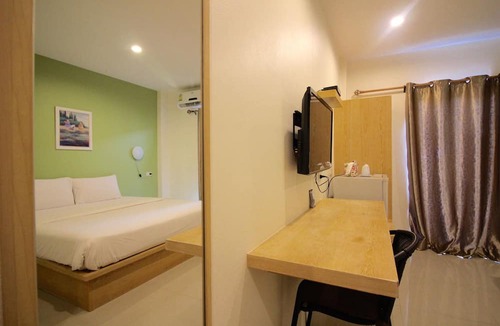Sattahip Hotel | Green Apple Villa