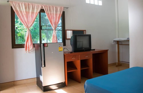 Chum Phae Hotel | Chum Phae Lagoon Resort