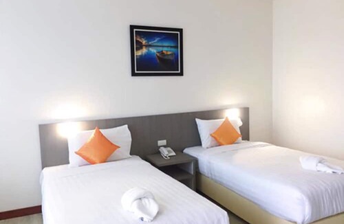 Ban Pa Yang Hotel | Orchid Riverview Hotel