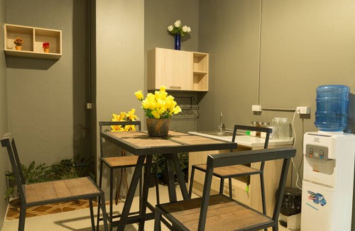 Sri Phum Hostel | Iris hostel