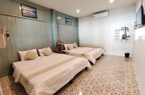 Klaeng House | Baanchansamut Homestay