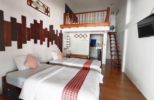 Klaeng House | Baanchansamut Homestay