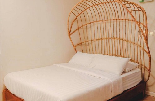 Pua Hotel | Shanti-Retreat Hotel