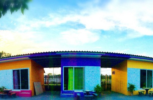 Suphan Buri Hotel | The Zoosk Resort
