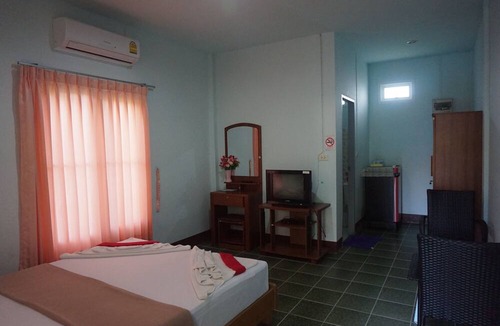 Khao Lak Hotel | Bangsak Hut