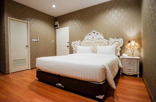 Lat Krabang Hotel | The O-Zone Airport Inn
