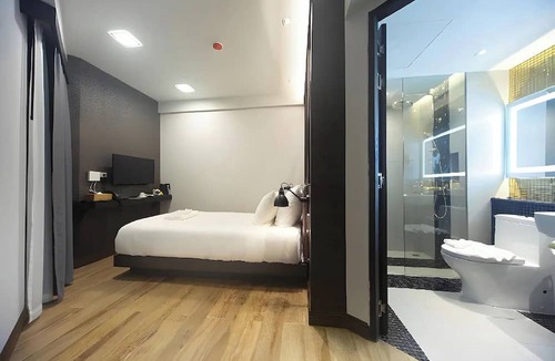 Phitsanulok Hotel | Holatel Hotel Phitsanulok