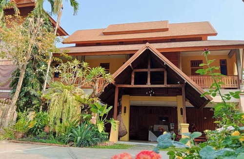 Wiang Nuea Hotel | AuangKham Resort