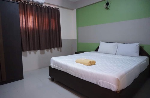 Hua Wiang Hotel | Puangpech Hotel
