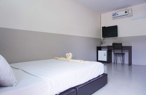 Hua Wiang Hotel | Puangpech Hotel