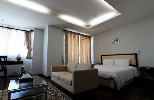 Tha Tum Hotel | The Park 304