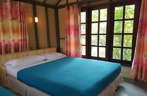Sung Noen Hotel | Rai Fhun Pen Jing Resort