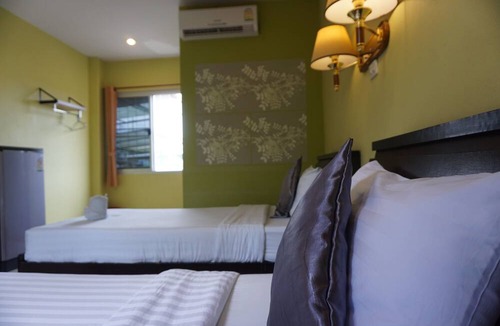 Nai Wiang Hotel | Phoemphoon 2 Hotel