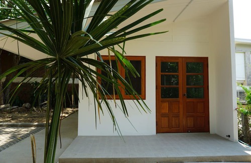 Su Thep Hostel | Insight Hostel
