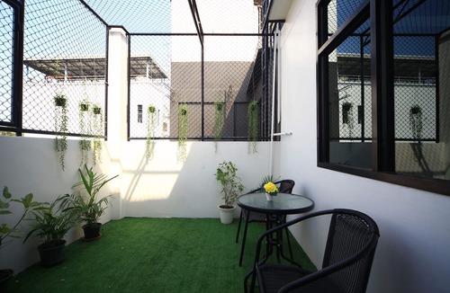 Bang Yi Khan Hotel | Tuk Tuk Hostel