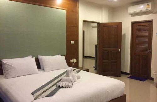 Phrae Hotel | Amonruk Hotel 2