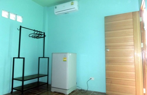 Talat Yai House | Pek House