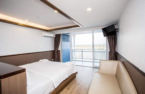 Nakhon Phanom Hotel | Blu Hotel Nakhon Phanom