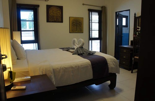 Kathu House | Phuket Gay Home Stay - Caters to Men