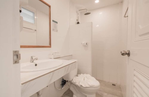 Ao Nang Hotel | Whalecome Aonang Resort