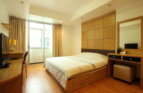 Thung Maha Mek Hotel | Serena Sathorn Suites