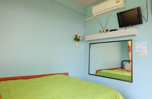 Sakon Nakhon Hotel | Khuan Pron Holiday Home