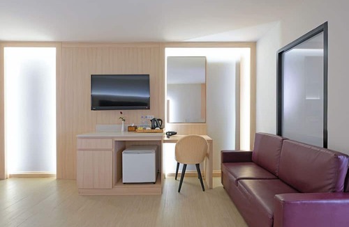 Bang Chalong Hotel | O2 Grand Suvarnabhumi Airport - Free Scheduled Shuttle from Hotel to Suvarnabhumi Airport