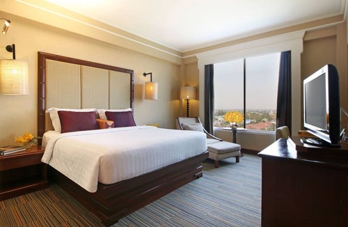 Nai Mueang Hotel | The Imperial Hotel & Convention Centre Korat