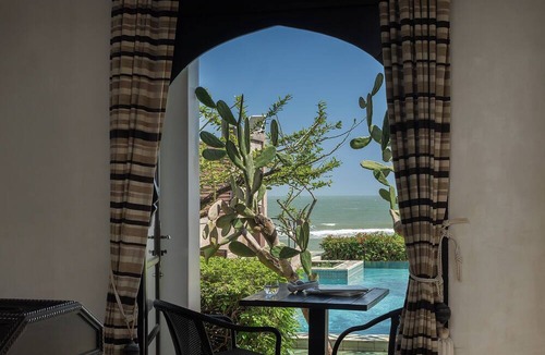 Pak Nam Pran Hotel | Villa Maroc Resort