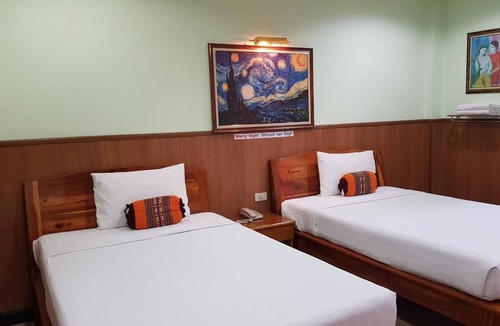Nai Mueang Hotel | Phadaeng Hotel