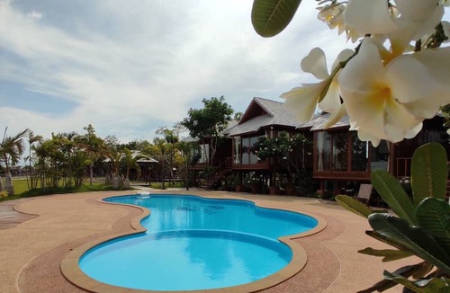 Laem Phak Bia Hotel | Veepana Resort
