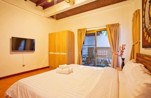 Rawai Villa | Unique Thai Style 4BR Pool Villa Nikkie